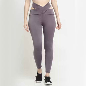 Legging de fitness tricoté de haute qualité pour femmes de différentes tailles - Product Image 5