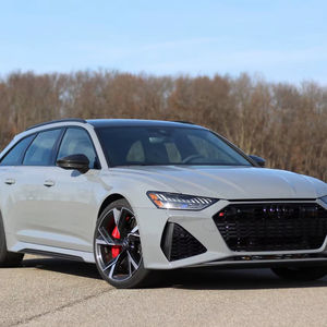 Audi RS 6 Avant ปี 2021 สภาพดีเยี่ยม ใช้งานน้อย สะอาดหมดจด - Product Image 1