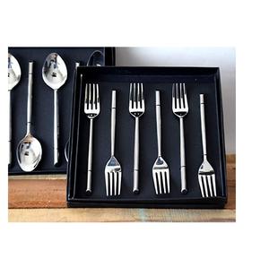 Luxury Silver Cutlery Set of New Metal Flatware Cutlery for Hotel and Restaurant Metal Cutlery Fork and Spoon Flatware - Product Image 1