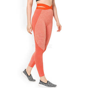 Leggings de fitness sans couture de haute qualité pour femmes vêtements de sport taille élastique avec Legging à motif solide taille moyenne - Product Image 2