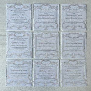 Lujo Deckle Edge Papel de algodón hecho a mano Tarjetas DE BODA Lámina estampada y personalizable Lámina estampada Algodón hecho a mano Boda - Product Image 1