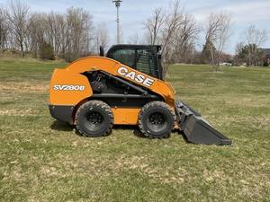 2025 SV280B Skid Steer Loader Bonne affaire sur chargeur frontal sur roues avec moteur central et composants de roulement - Product Image 6