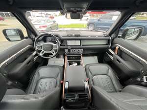 Land Rover Defender 110 X-Dynamic SE 2022 Usado en Buen Estado - Product Image 3