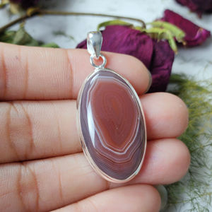 Cabochon ovale Botswana Agate rouge pendentif en pierres précieuses-argent sterling 925-bijoux en gros en vrac-pyramide et bijoux précieux - Product Image 1