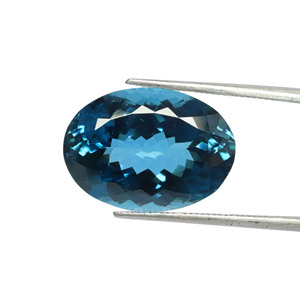 Pierre précieuse en topaze bleue de Londres de 16x12 mm - Forme ovale - Topaze bleue de Londres facettée - Pierre naturelle de qualité exceptionnelle - Product Image 4