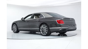 2025เป็น * N * tley การบินด้วยเดือยความเร็ว AWD ซีดานได้รับการรับรองว่าเป็นรถมือสอง - Product Image 3