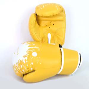 Ensemble de gants de boxe jaunes pour enfants et sac de frappe pour l'entraînement et la protection - Product Image 2
