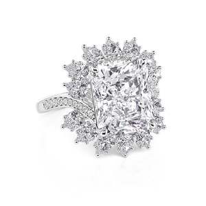 Bague de fiançailles Jeulia Vintage Halo Twist Cushion Cut en platine - Product Image 2