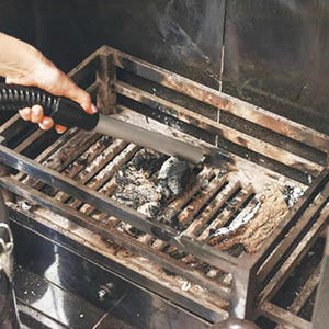 Cendrier de cheminée rond en fer moderne de haute qualité avec nettoyage facile pour une utilisation hivernale - Product Image 5