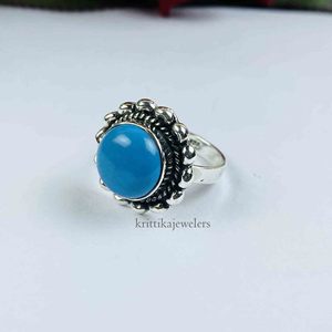 Anillo de Plata de Ley 925 Hecho a Mano con Turquesa Engastada en Bisel, Estilo Clásico, Joyería para Mujer, para Bodas y Fiestas, Regalo de San Valentín - Product Image 2