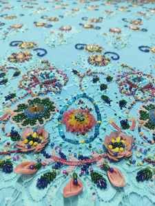 Dentelle brodée à la main - Product Image 4