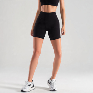 Shorts de yoga imprimés pour femmes, vêtements de sport, shorts de sublimation, vêtements de fitness pour femmes, shorts imprimés pour l'entraînement - Product Image 3