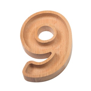 Número de madera 9 Decoración Escultura de madera hecha a mano Decoración única para el hogar Número en forma de pieza de madera Diseño interior creativo - Product Image 1
