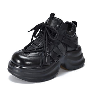 Bottes à plateforme élégantes pour femmes en daim uni avec talon épais et nœud plat, fermeture éclair, collection automne-hiver - Product Image 4