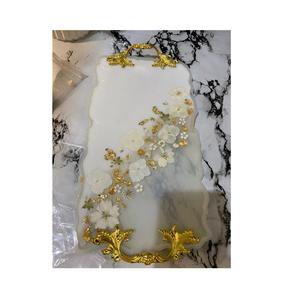 Plateaux en résine avec poignée en métal pour anniversaire anniversaire cadeau de mariage élégant multifonctionnel décoratif essentiel de la cuisine - Product Image 6