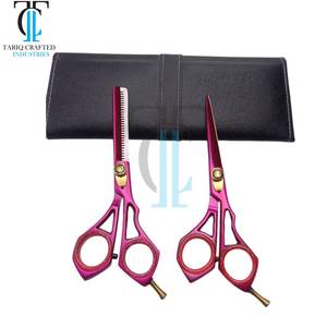 Nouveauté Ciseaux de barbier professionnels en acier inoxydable Ciseaux à cheveux pour usage en salon TARIQ CRAFTED INDUSTRIES - Product Image 5