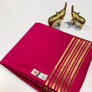 Magnifique Sarees en pure soie Mysore avec ligne traditionnelle Pallu avec chemisier - Product Image 2