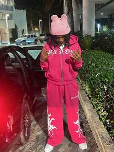 ชุดวอร์มใส่ได้ทั้งชายและหญิงผ้าฟลีซ100% มีฮู้ดทรงหลวมมีซิปรูดสำหรับใส่ได้ทั้งชายและหญิงโลโก้ออกแบบได้ตามต้องการ - Product Image 2