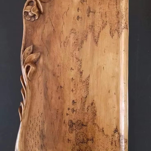 Plateau en résine écologique sculpté à la main en racine naturelle avec un design Art Déco de forme ronde pour un usage décoratif - Product Image 1