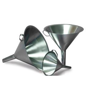 Embudo de acero inoxidable para una transferencia de líquidos precisa y sin derrames, diseño compacto y duradero, ideal para cocina, bar, garaje y uso doméstico. - Product Image 5