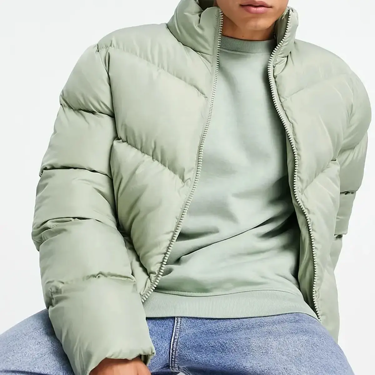 Custom high quality branded puffer jackets for men fashion wear