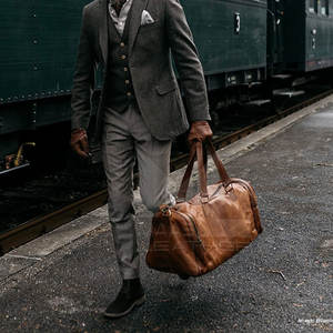 Pakistán hizo precio al por mayor de alta calidad de cuero bolsas de lona al aire libre uso de cuero bolsas de lona en servicio OEM - Product Image 5