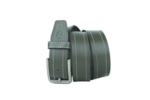 Cinturón de Cuero Liso y Suave con Hebilla de Acero, Elegante y Formal, de Cuero Premium Duradero a Precio de Mayoreo - Product Image 3