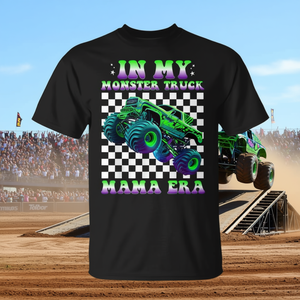 เสื้อยืด Groovy in My Monster Truck Era ลายมอนสเตอร์ทรัคสำหรับคุณแม่ เหมาะสำหรับเป็นของขวัญส่งเสริมการขาย - Product Image 3