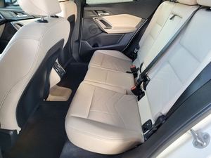 SUV X2 XDIVE28i AWD 2025 d'occasion, extrêmement propre, transmission automatique à 7 vitesses, 242 CV - Product Image 5