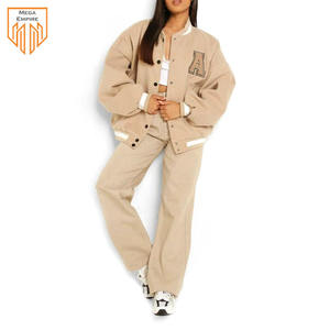 Vente en gros de veste à manches longues pour femmes à la mode, veste universitaire avec logo personnalisé pour femmes - Product Image 2