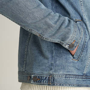 Chaqueta Vaquera de Lona con Logotipo Personalizado para Hombre, Estilo Urbano con Capucha, Servicio OEM, Transpirable y Resistente al Viento - Product Image 6