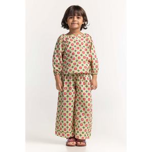 กางเกงขายาวเอวสูงทรงขาบานสำหรับผู้หญิง รุ่น TG-TRC-SS24-306 ระบายอากาศได้ดี เหมาะสำหรับใส่ทำงาน มีขอบเอวยางยืด ตกแต่งด้วยลวดลาย - Product Image 5