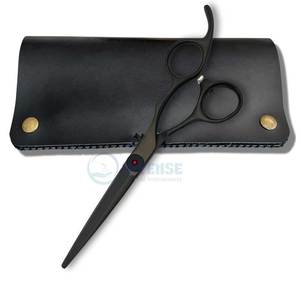 Ciseaux en acier inoxydable 440C pour la coupe de cheveux professionnelle Bord tranchant longue durée Coupes de cheveux faciles Finition noire mate Kit de barbier - Product Image 1