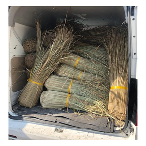 Materiales de rollo de techo de paja natural de hoja de palma Nipa-rollos de techo de paja de hierba impermeable para hacer Gazebo en Beach Resort - Product Image 4