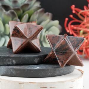 Vente chaude MUNTAHA AGATE 40-50mm Étoiles Merkaba en obsidienne acajou, pierre précieuse de quartz en gros, sculptée, toucher réel, Feng Shui - Product Image 4