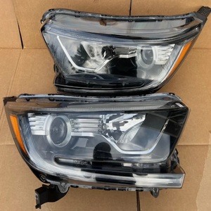 ไฟหน้า LED แท้ Honda CR-V ด้านขวาและซ้าย ความสว่างสูง 4000 ลูเมน 3000K รุ่น 33100-TLA-A01 จัดส่งรวดเร็ว - Product Image 1