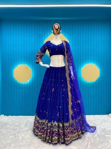 BELLE TENUE DE SOIRÉE LEHENGA BLOUSE DUPATTA ENSEMBLE FANTAISIE BRODERIE SÉQUENCE TRAVAIL LEHENGA PLEIN FLAIR COULEUR ÉLÉGANTE VÊTEMENTS DE MARIAGE - Product Image 4