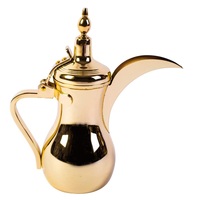Théière arabe élégante en métal, cafetière artisanale, design de qualité supérieure, style luxueux, minimaliste, écologique