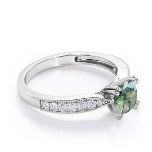 Anillo Clásico de Plata 925 con Ágata Verde Musgo de Corte Cojín de 1.25 Quilates, con Grabado Milgrain y Cuentas, de Shama Gems Jewels - Product Image 5