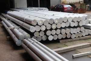 Fabricante de Herramientas de Extrusión de Aluminio Personalizadas para Perfiles Industriales - Product Image 4