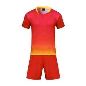 Camiseta Deportiva Personalizada de Fútbol con Sublimación e Impresión Digital para Equipos - Product Image 3