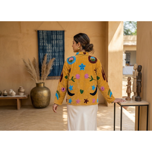 Veste Suzani Réversible Écologique en Cachemire Brodée à la Main Serpente Giocoso, Motif Floral Bohème, Rembourrage en Coton pour le Printemps - Product Image 2