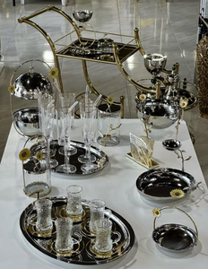 Support à biscuits et à gâteaux et bols en forme de dôme avec motif floral en acier inoxydable style moderne nouveau look or et argent - Product Image 1