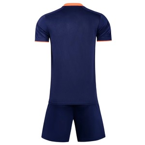 Camiseta de fútbol ligera que absorbe la humedad con pantalones cortos a juego uniforme de fútbol cómodo para jugadores y eventos deportivos - Product Image 5