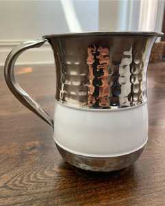 Mug Netilat Yadayim personnalisé à double couleur, double poignée, Judaica, pour le lavage des mains avant le repas, tasse rituelle juive, mugs en métal à double poignée - Product Image 2