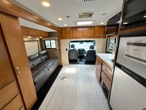 Caravane pliante imperméable d'occasion 2021 R-e-n-e-g-a-d-e V-i-l-l-a-g-i-o 25FWS prête à la vente - Product Image 2