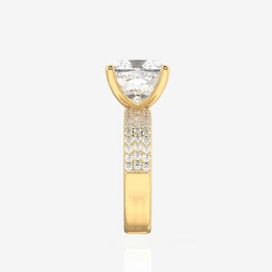 Bague en or 9 carats avec diamant Moissanite, pavé triple couche et coupe coussin élégante - Product Image 3