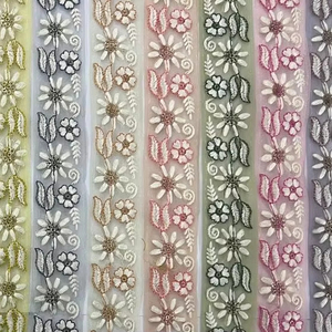 Lujo Tradicional 9 Mtr. Opción de secuencia de patrón de flores bordadas de mariposa romántica de red de encaje indio para estilo elegante - Product Image 1