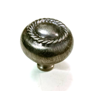 Bouton d'armoire design en fer forgé décoratif de qualité supérieure vintage fait à la main - Product Image 1