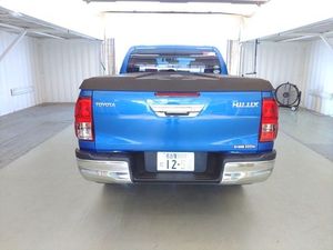 Toyota Hilux Truck Voitures électriques d'occasion avec sièges en cuir à direction droite Caméra arrière toit ouvrant panoramique - Product Image 4